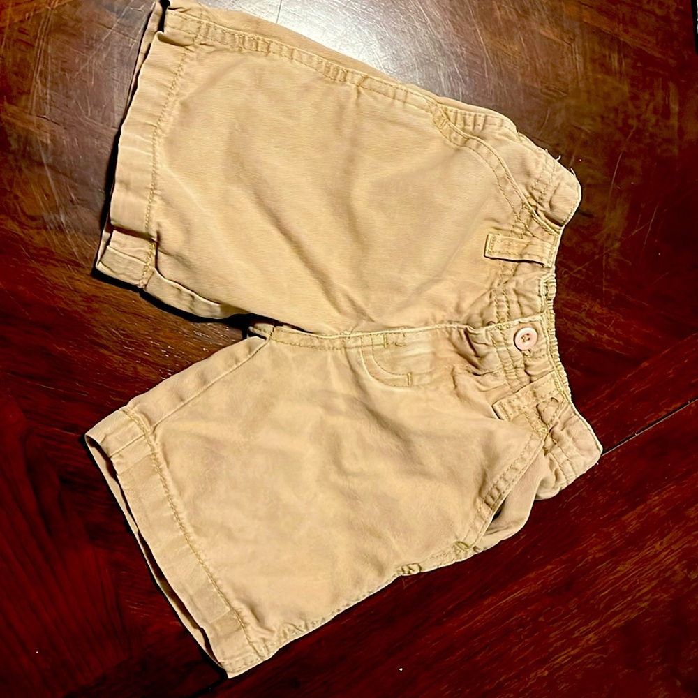 2T boys Khaki shorts